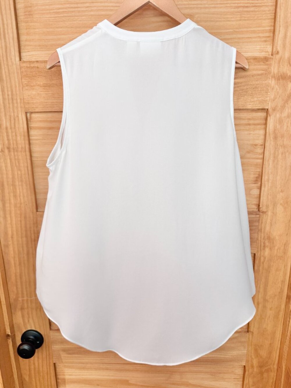 Chicos Flowy Semi Sheer Lightweight Button Front Breezy Tunic Top size 2/L - Picture 3 of 4